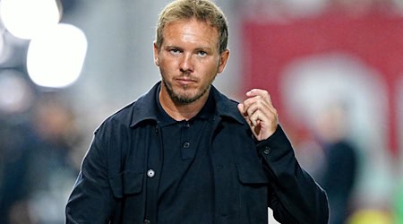 Julian Nagelsmann hat klare Anforderungen an seine WM-Kandidaten.  / Foto: Uwe Anspach/dpa