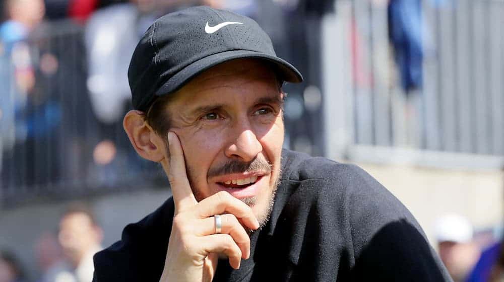 Julian Schuster geht in seine zweite Bundesliga-Saison als Freiburger Cheftrainer. / Foto: Claus Bergmann/dpa