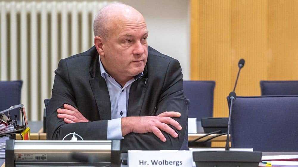 Das ausstehende Verfahren gegen Joachim Wolbergs vor dem Landgericht München I wird erneut verschoben. (Archivbild) / Foto: Armin Weigel/dpa