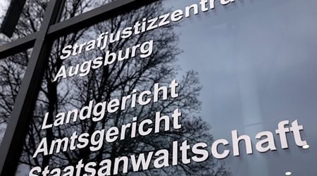 Wegen Bombendrohungen gegen die Augsburger Justiz ist ein Mann zu einer Bewährungsstrafe verurteilt worden. (Archivbild) / Foto: Karl-Josef Hildenbrand/dpa