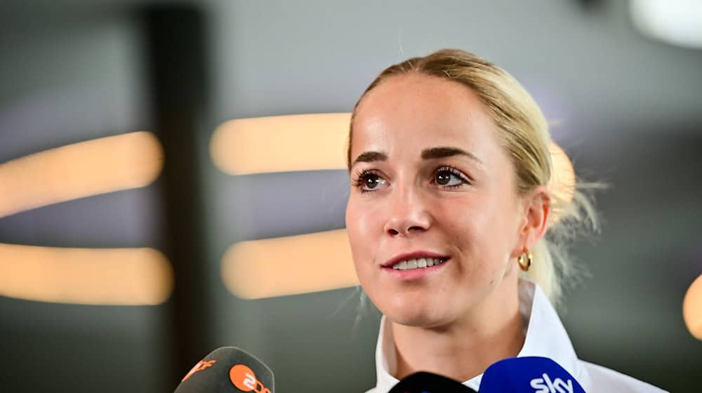 DFB-Kapitänin Giulia Gwinn fehlt dem FC Bayern gegen Bayer Leverkusen. / Foto: Sebastian Christoph Gollnow/dpa