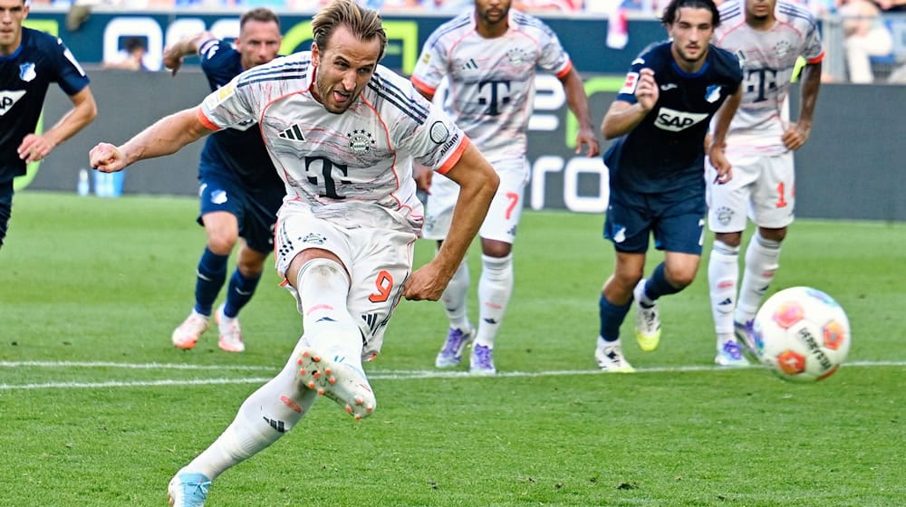 Bayern-Torjäger Harry Kane ist American-Football-Fan - Kickt er irgendwann sogar selbst den Ball in der NFL? / Foto: Uwe Anspach/dpa