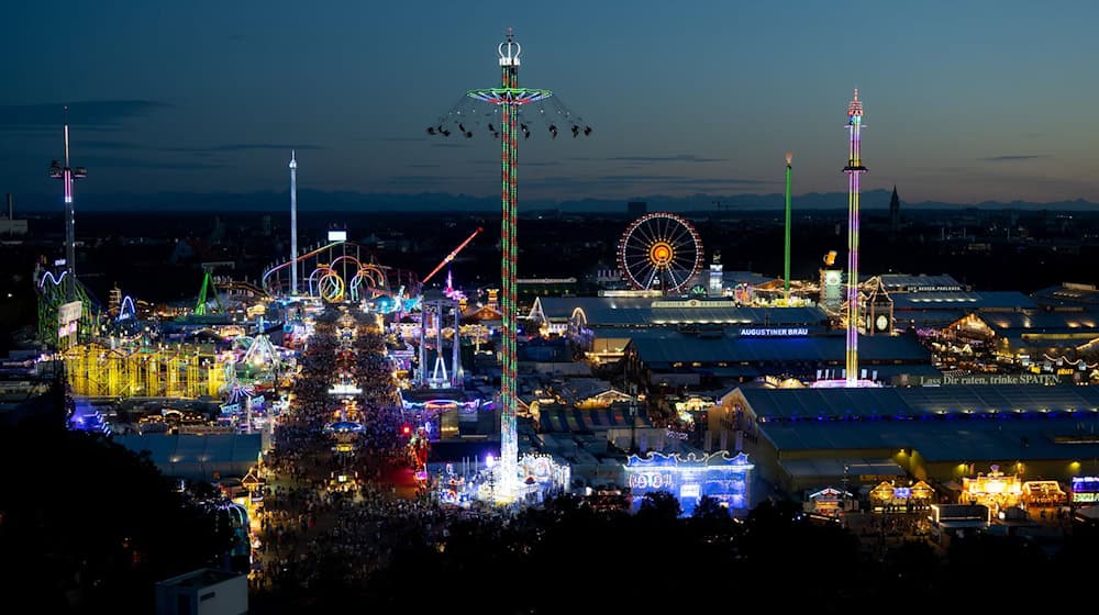 Gefeiert wurde am ersten Wiesn-Tag – aber es gab auch Zwischenfälle.  / Foto: Sven Hoppe/dpa