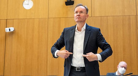 Der frühere Wirecard-Vorstandschef Markus Braun hofft nach wie vor auf einen Freispruch. (Archiv) / Foto: Lennart Preiss/dpa