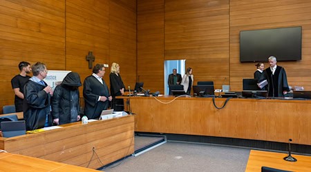 Zeugen schilderten die Frau als liebevolle Mutter, aber auch psychisch instabil. (Archivbild) / Foto: Peter Kneffel/dpa