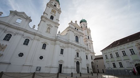 Der Passauer Dom ist die Hauptkirche des Bistums. (Symbolbild) / Foto: Armin Weigel/dpa