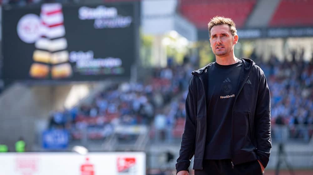 Miroslav Klose findet mit dem 1. FC Nürnberg nicht in die Erfolgsspur. / Foto: Daniel Karmann/dpa