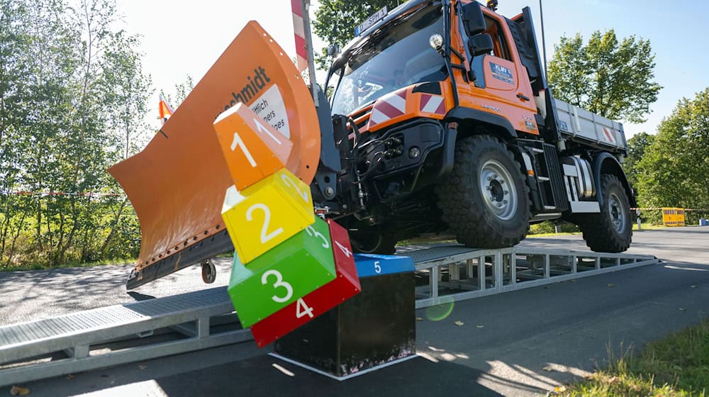 Geschicklichkeit und Präzision sind gefragt. / Foto: Pia Bayer/dpa