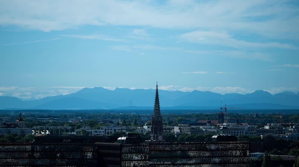 Der September zeigte sich mit viel Regen und wenig Sonne. (Archivbild) / Foto: Leonie Asendorpf/dpa