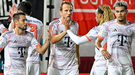Kann die Bayern-Offensive um Harry Kane (Mitte) gegen den HSV mal wieder jubeln? / Foto: Uwe Anspach/dpa