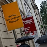 Die Lach- und Schießgesellschaft wird aus Schwabing umziehen. (Archivbild) / Foto: Stefan Puchner/dpa