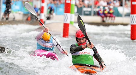 Auf der Augsburger Kanuslalom-Strecke fanden schon oft internationale Wettkämpfe statt. (Archivbild) / Foto: Christian Kolbert/Kolbert-Press/dpa Auf der Augsburger Kanuslalom-Strecke fanden schon oft internationale Wettkämpfe statt. (Archivbild) / Foto: Christian Kolbert/Kolbert-Press/dpa