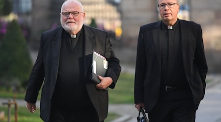 Ein Bericht über sexuellen Missbrauch im Bistum Trier in den Amtszeiten von Marx und Ackermann wird vorgelegt (Archivbild) / Foto: Arne Dedert/dpa Ein Bericht über sexuellen Missbrauch im Bistum Trier in den Amtszeiten von Marx und Ackermann wird vorgelegt (Archivbild) / Foto: Arne Dedert/dpa