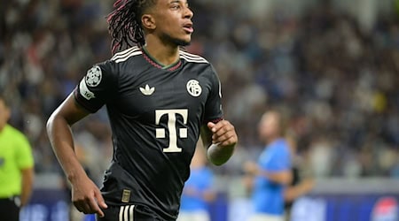 Michael Olise ist beim FC Bayern auch in seiner zweiten Saison in bestechender Form. (Archivfoto) / Foto: Peter Kneffel/dpa