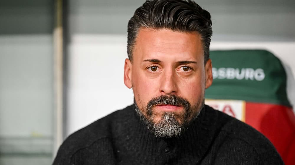 Unter Druck nach zwei Niederlagen in der Heimspiel-Woche: Sandro Wagner.  / Foto: Harry Langer/dpa