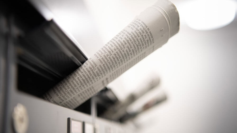 Nach dem Vorfall konnte der Zeitungsbote seine Tour beenden. (Symbolbild) / Foto: Soeren Stache/dpa-Zentralbild/dpa