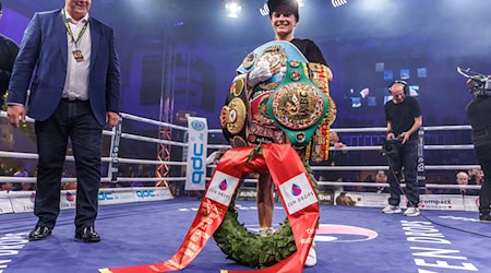 Tina Rupprecht wird Mama und beendet ihre Box-Karriere. (Archivbild) / Foto: Andreas Gora/dpa