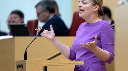 Mehr Rücksicht auf Kinder in der Politik - das wünscht sich Katharina Schulze. (Archivbild) / Foto: Sven Hoppe/dpa Mehr Rücksicht auf Kinder in der Politik - das wünscht sich Katharina Schulze. (Archivbild) / Foto: Sven Hoppe/dpa