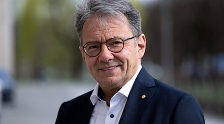 Landkreistagspräsident Karmasin sorgt sich um die Finanzlage der Kommunen. (Archivbild) / Foto: Sven Hoppe/dpa