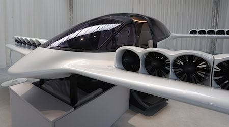 Die Patente für das einst mit großen Ambitionen gestartete Flugtaxi-Projekt Lilium sind nun aus der Insolvenzmasse heraus in die US-Konkurrenz verkauft worden.  / Foto: Karl-Josef Hildenbrand/dpa