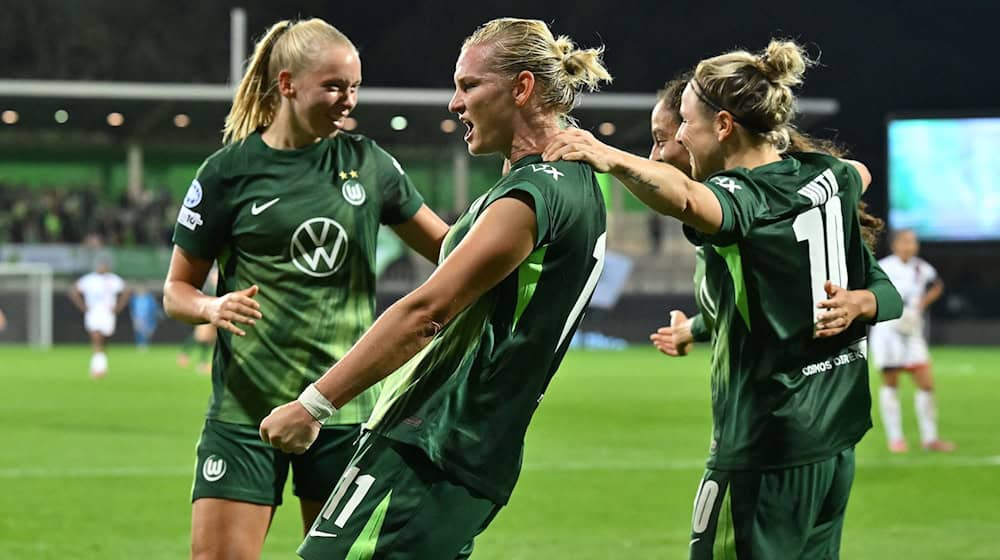 Wolfsburgs Fußball-Frauen wollen auch gegen Bayern München jubeln. / Foto: Swen Pförtner/dpa