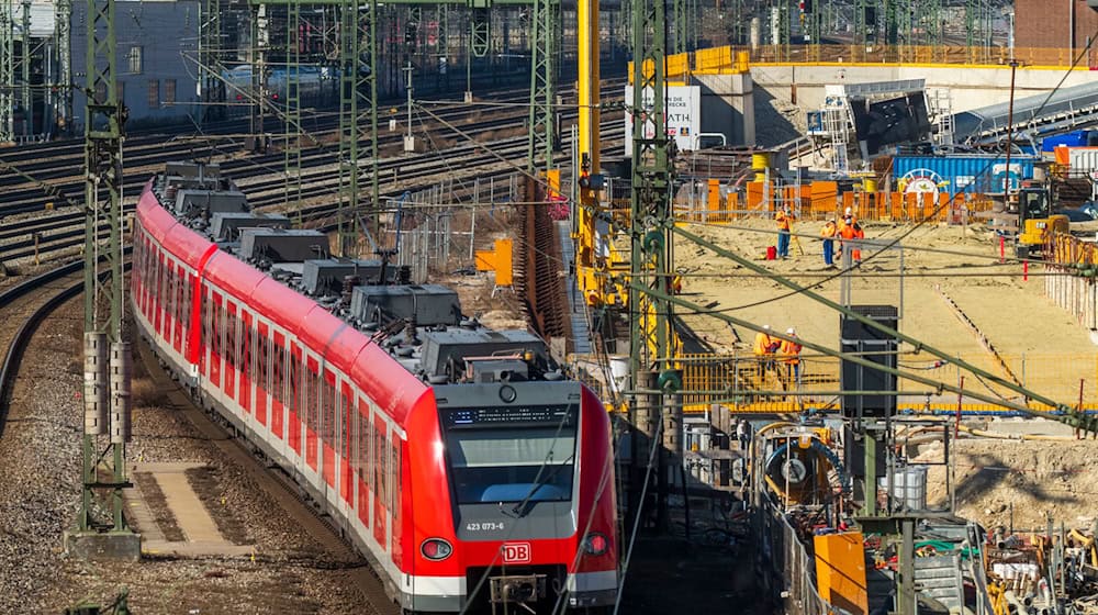 Im Herbst wird viel gebaut auf Münchens S-Bahn-Strecken. (Archivbild)  / Foto: Peter Kneffel/dpa