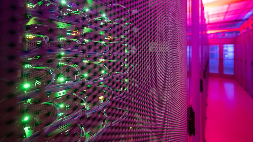 Rechenzentren spielen eine wichtige Rolle bei der Digitalisierung. (Archivbild) / Foto: Sebastian Gollnow/dpa Rechenzentren spielen eine wichtige Rolle bei der Digitalisierung. (Archivbild) / Foto: Sebastian Gollnow/dpa