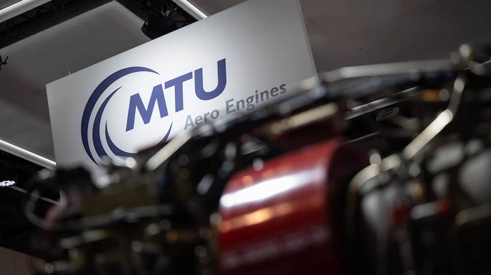 Der Triebwerkshersteller MTU erwartet mehr Gewinn. / Foto: Sebastian Gollnow/dpa