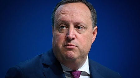Markus Haas muss als Vorstandschef von O2 gehen. (Archivbild) / Foto: Bernd von Jutrczenka/dpa