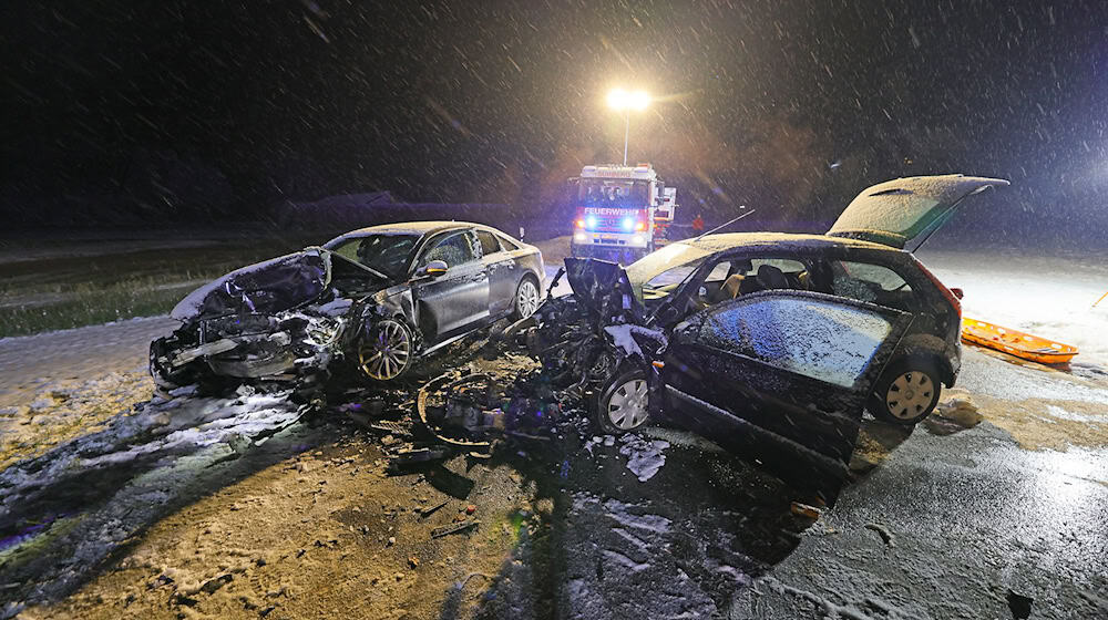 Die Polizei ermittelt zur Unfallursache.  / Foto: Markus Leitner/BRK Kreisverband Berchtesgadener Land/dpa