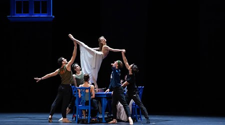 Das Bayerische Staatsballett erhält für seine herausragenden Solistinnen und Solisten sowie für die Leistung des Ensembles das «Glanzlicht des Jahres 2025». (Archivbild) / Foto: Sven Hoppe/dpa Das Bayerische Staatsballett erhält für seine herausragenden Solistinnen und Solisten sowie für die Leistung des Ensembles das «Glanzlicht des Jahres 2025». (Archivbild) / Foto: Sven Hoppe/dpa