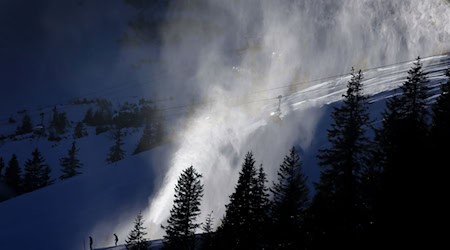 Um den Skilift am Fellhorn ist ein Streit entbrannt. (Archivbild) / Foto: Karl-Josef Hildenbrand/dpa