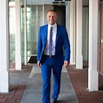 Armin Grassinger zieht nun drastische Konsequenzen.  / Foto: Claudia Rohrmoser/Stadt Dingolfing/dpa