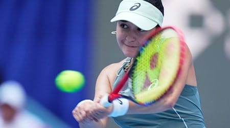 Eva Lys führt das deutsche Tennis-Team in den Playoffs des Billie Jean King Cups an. (Archivfoto) / Foto: Mahesh Kumar A./AP/dpa