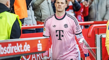Ist Manuel Neuer beim Heimspiel gegen Freiburg fit? / Foto: Andreas Gora/dpa