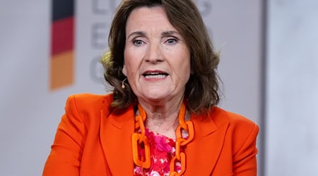  Christiane Goetz-Weimer will den Bayerischen Verfassungsorden derzeit nicht annehmen. (Archivbild)  / Foto: Sven Hoppe/dpa