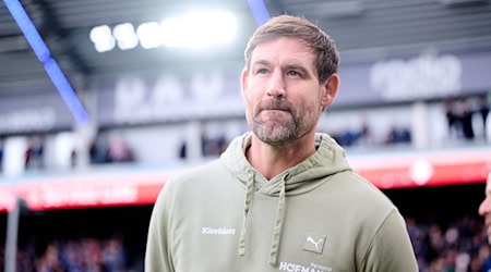 Trainer Thomas Kleine steht in Fürth unter Druck. (Archivbild) / Foto: Bernd Thissen/dpa