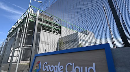 Google konzentriert sich mit seinen deutschen Rechenzentren auf den Großraum Frankfurt, auch weil sich in der Nähe der große Internetknoten DE-CIX befindet. (Archivbild)  / Foto: Arne Dedert/dpa