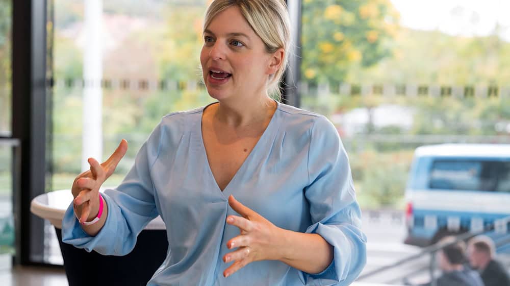 Katharina Schulze fordert mehr Sicherheit für Frauen in Bayern. (Archivfoto) / Foto: Daniel Vogl/dpa