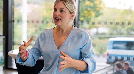 Katharina Schulze fordert mehr Sicherheit für Frauen in Bayern. (Archivfoto) / Foto: Daniel Vogl/dpa