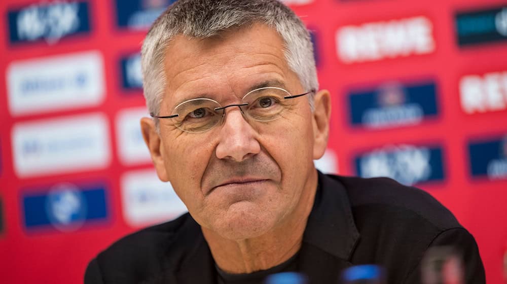 Präsident Hainer wünscht sich eine Rückkehr von Müller. (Archivbild) / Foto: Peter Kneffel/dpa