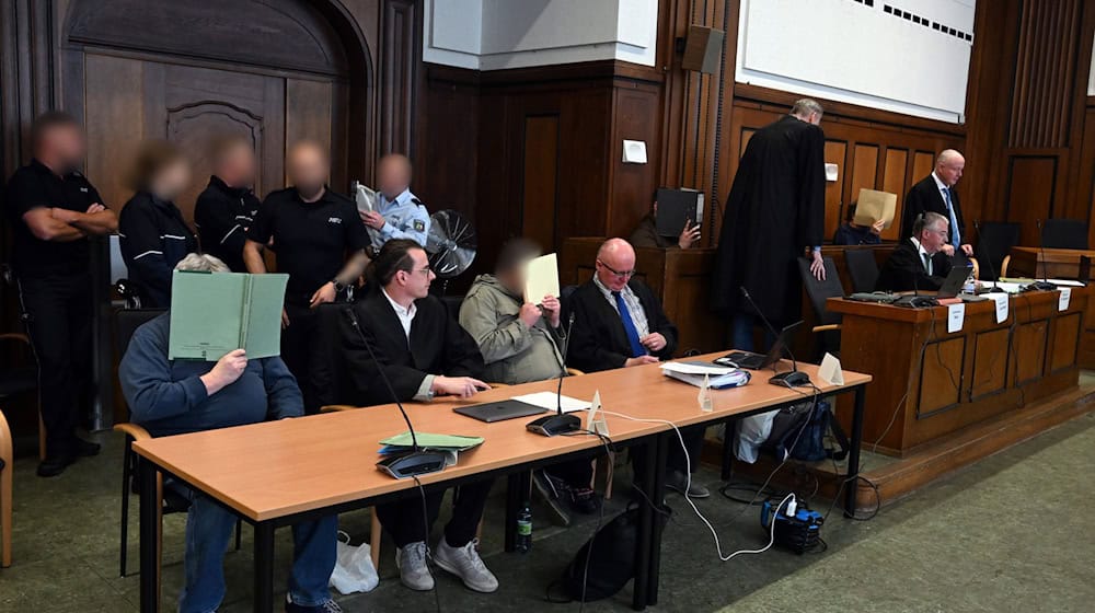 In einem Prozess gegen die Betreiber einer Plattform für Kinderpornografie sind die Urteile gesprochen worden (Archivbild). / Foto: Federico Gambarini/dpa