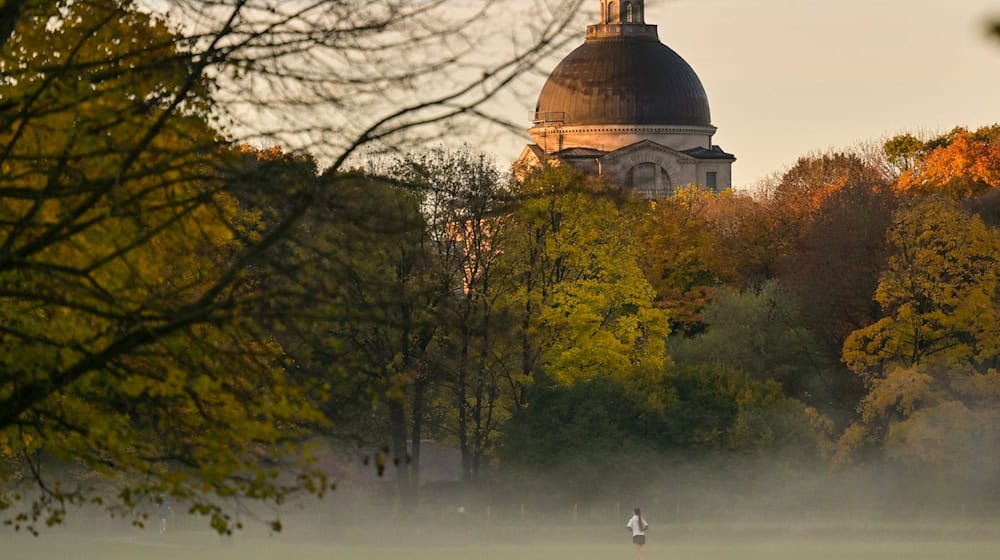 In Bayern steht ein Mix aus Sonne und Nebel bevor. (Symbolbild) / Foto: Malin Wunderlich/dpa