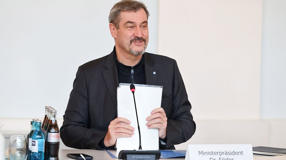 CSU-Chef und Ministerpräsident Markus Söder will kommende Woche eine Regierungserklärung im Landtag abgeben.  / Foto: Daniel Löb/dpa