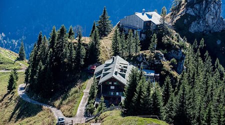 Laut Polizei war der Wanderer nahe dem August-Schuster-Haus in Unterammergau unterwegs, als er schwer stürzte. (Archivbild) / Foto: picture alliance / dpa