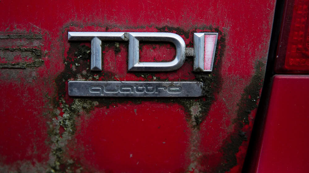 Der Audi-Dieselskandal hat für vier ehemalige Mitarbeiter - darunter Vorstände - ein juristisches Nachspiel. (Archivbild) / Foto: Christian Charisius/dpa