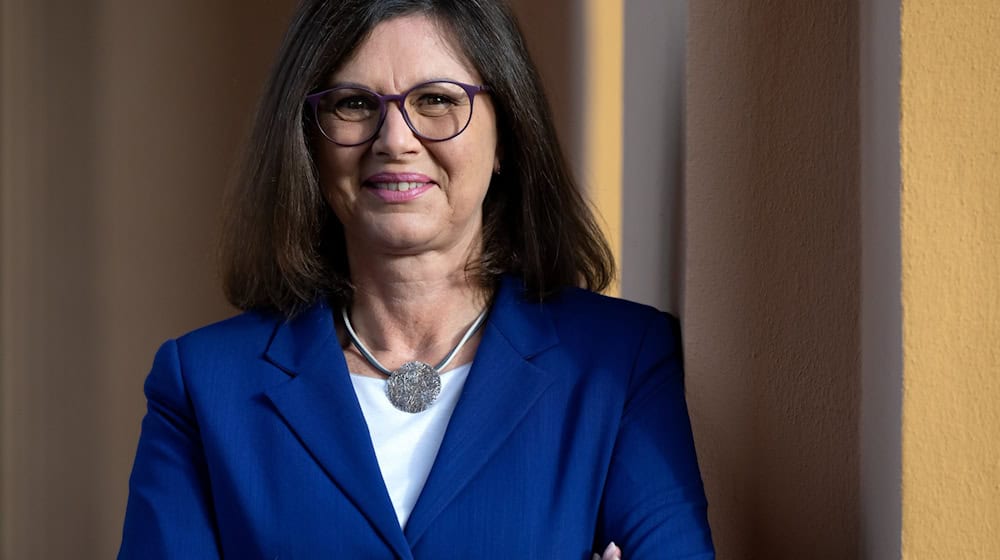 Zuversicht - auch in schwierigen Zeiten - das wünscht sich Bayerns Landtagspräsidentin Ilse Aigner (CSU) für das Jahr 2026. (Archivbild) / Foto: Sven Hoppe/dpa