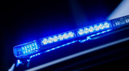 Die Polizei suchte mit etlichen Einsatzkräften nach dem Täter. (Symbolbild) / Foto: Rolf Vennenbernd/dpa