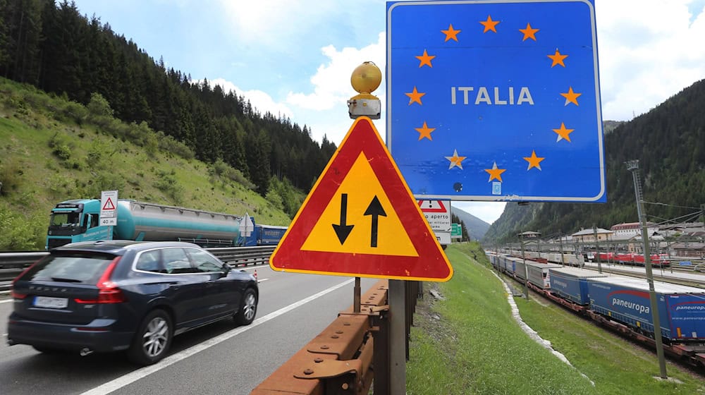 Ab dem 1. Januar steigen die Tarife in Italien bei fast allen Autobahnmauten um durchschnittlich 1,5 Prozent. (Symbolfoto) / Foto: Karl-Josef Hildenbrand/dpa/dpa-tmn