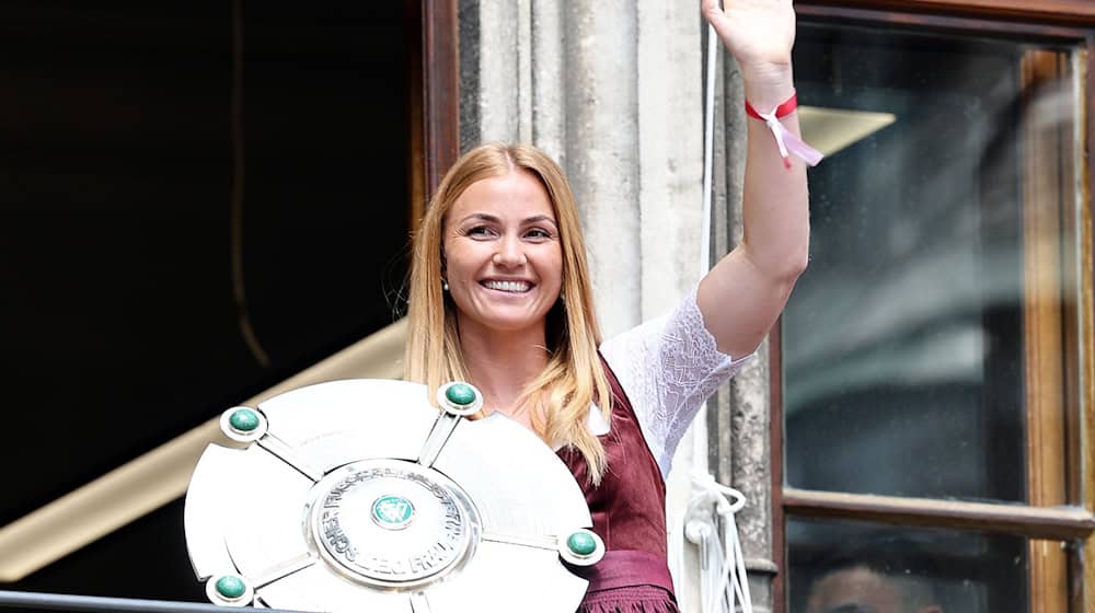 Glodis Perla Viggosdottir hat ihr Glück auch privat gefunden. (Archivbild) / Foto: Daniel Löb/dpa